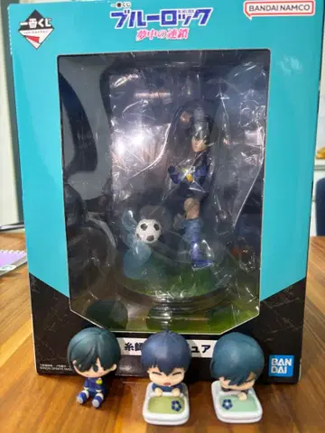 블루 록 이토시 린 피규어