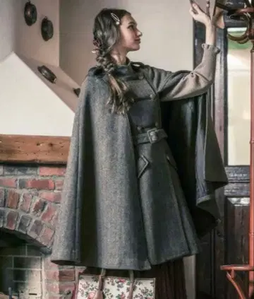 axesfemme 나폴레옹 코트