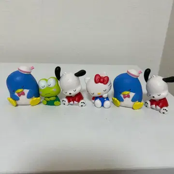 산리오 가챠가챠 어깨 쿵 Fig.