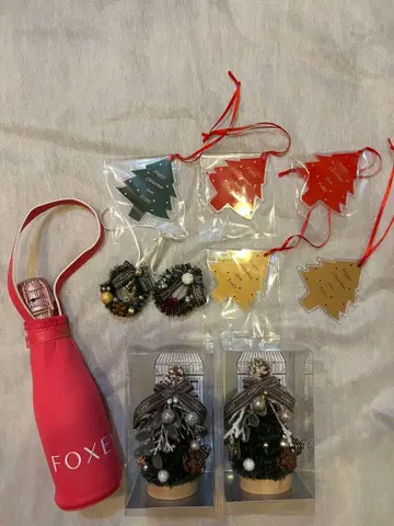 FOXEY 크리스마스 오너먼트 세트 샴페인 MOET 포함 케이스