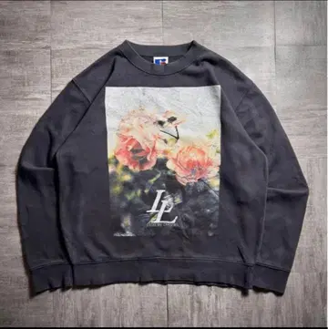 [ 90's ] 러셀 아트 프린트 맨투맨 크롭 블랙 M 사이즈