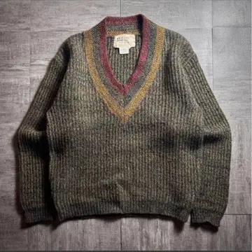 [ 90's ] KEARNEYHOUSE V넥 울 스웨터 M 사이즈 상당