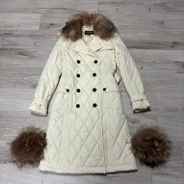 TORNADO MART 아이보리 다운 자켓