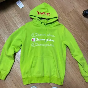 Champion 형광 그린 후드티