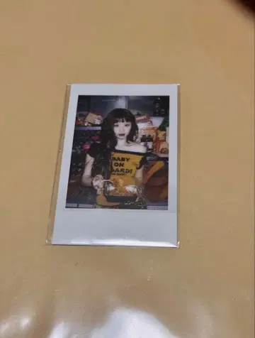 LESSERAFIM Weverse 윤진 spaghetti 르세라핌