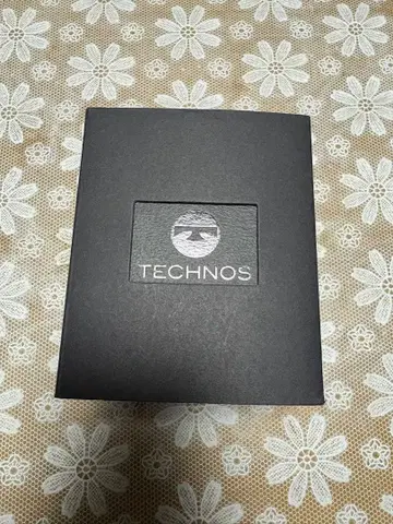 TECHNOS 핑크 골드 크로노그래프 시계