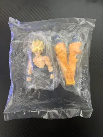 리얼 웍스 드래곤볼 피규어 손오공