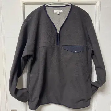 뷰티앤유스 유나이티드 애로우즈 그레이 플리스 L