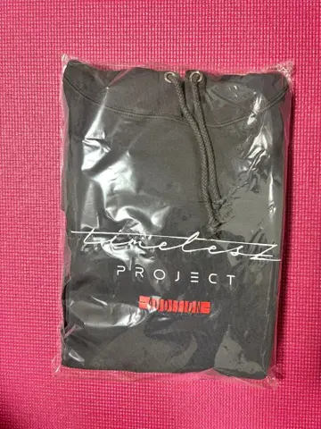 Timeless Project 후드 부착 맨투맨