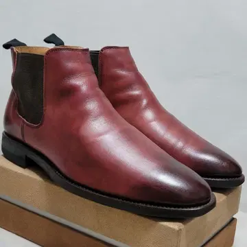 리걸 미들 사이드 고아