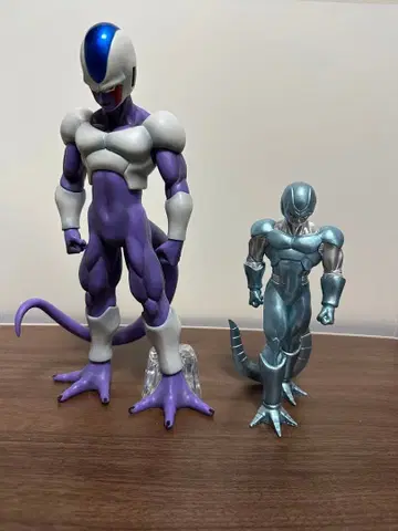 드래곤볼 제일복권 프라이스 쿠우라 메탈 쿠우라