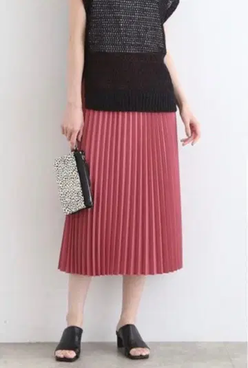 미사용 새상품 인디비 워셔블/리버서블 쉬폰 플리츠 스커트 핑크 15호