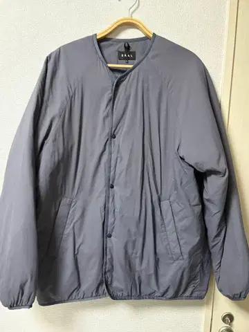 EKAL 네이비 퀼팅 자켓 L 사이즈