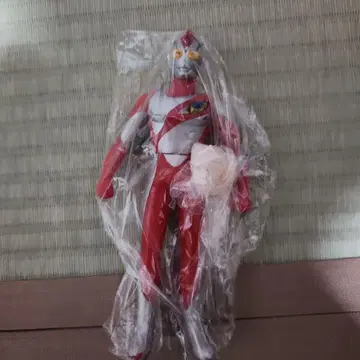 울트라맨 나이스 피규어 약 30cm