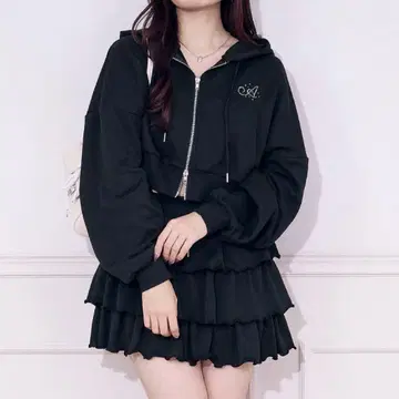 아프레 주르 쭈리 셋업 상하의 맨투맨 후드티 스커트 프릴