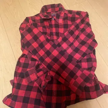 FELLOW 빨검 체크 M 사이즈 셔츠