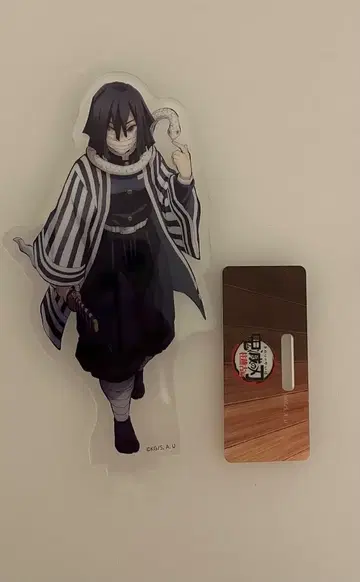 낮의 기둥들 이쿠로 오바나이 아크릴 스탠드