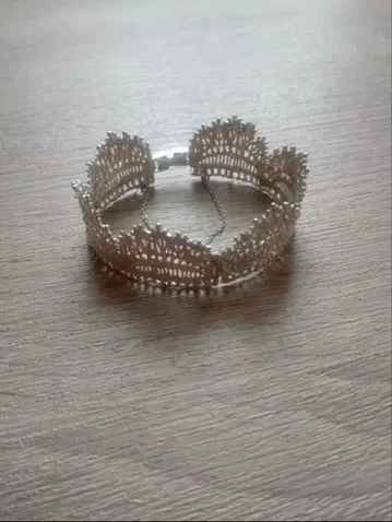 KAORU 실버 뱅글 왕관 크라운 레이스