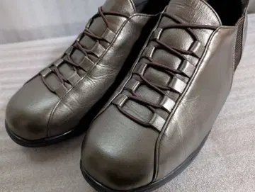 HINARI 여성용 스니커즈 브론즈 23EEE