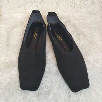 GEMMA LINN 블랙 플랫슈즈 스퀘어토 35 (22cm)