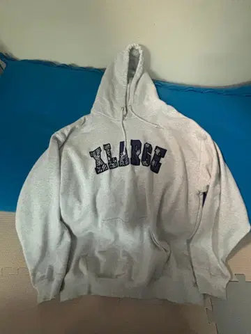 XLARGE 화이트 후드티 L 사이즈