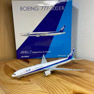 ANA B777-300ER 1/400