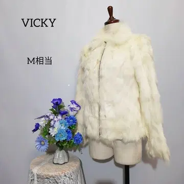 [ 무료배송 ] VICKY 코트 M 상당 아이보리 계열 색상