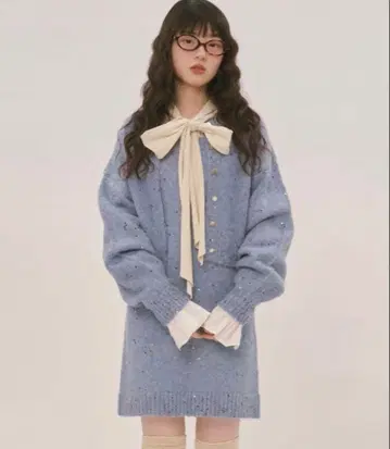 loin nuit 로완뉴이 스팽글 니트 셋업 블루