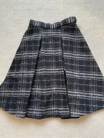 새상품급 URBAN RESEARCH ROSSO 체크 무늬 플레어 스커트