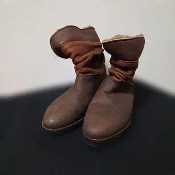 BALLY 발리 마르쉐 라인 24cm 무스탕 보아 숏부츠