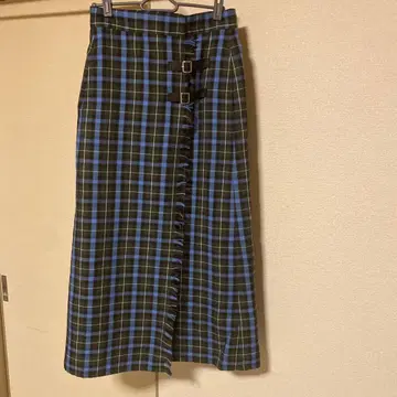 체크 무늬 플리츠 롱 스커트