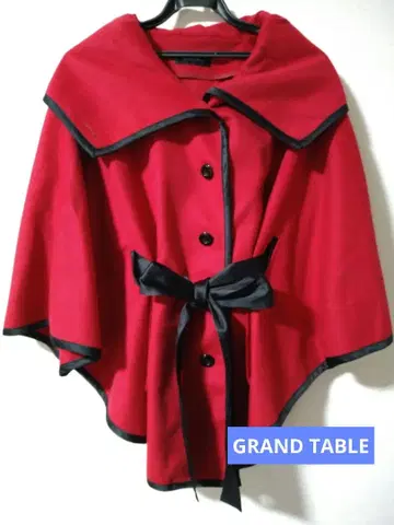 GRAND TABLE 빨간색 판초 케이프 코트