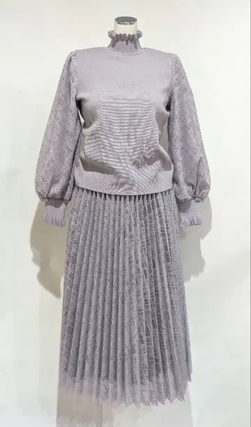 M'S GRACY 소매 절개 니트 티셔츠 플리츠 스커트 셋업