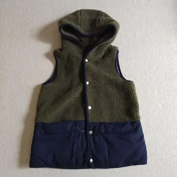 여성용 코트 올리브 그린 후드 부착 베스트