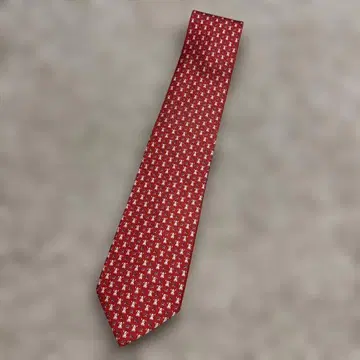 새상품급 SalvatoreFerragamo 강아지 패턴 넥타이 레드 실크