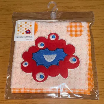 EXPO 2025 미야쿠미야쿠 패턴 손수건