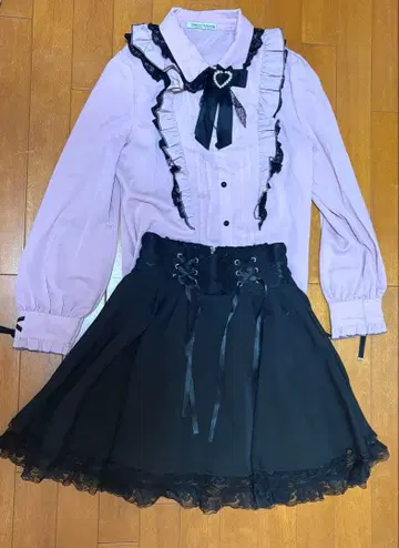 지뢰계 셋업 블라우스 노에미 스커트