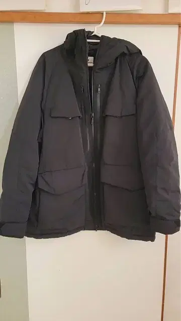 유니클로 다운 자켓