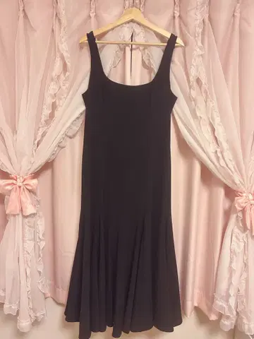 ZARA 블랙 롱 원피스 슬리브리스 플레어