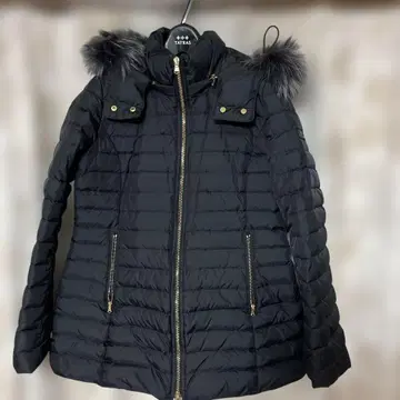 TATRAS 블랙 다운 자켓 퍼 포함