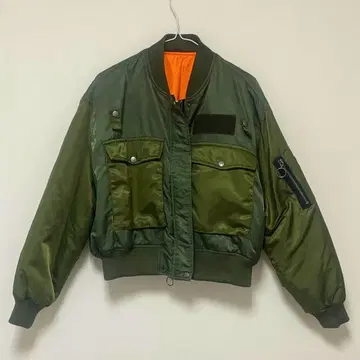 [ 새상품급 ] 숏 기장 다운 자켓 밀리터리 자켓