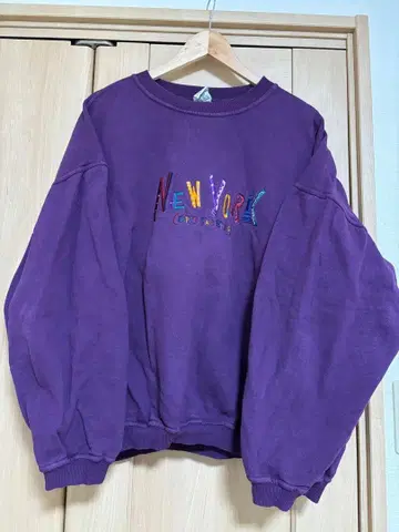 HRLA 퍼플 맨투맨 M NEW YORK 자수