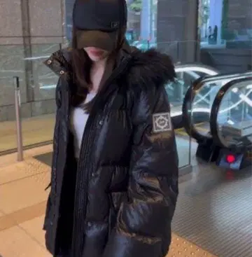 Rady 후드 부착 블랙 다운 자켓