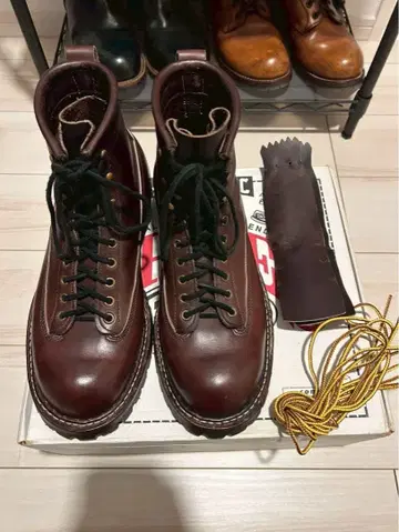 화이츠 스모크 점퍼