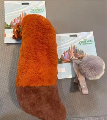 [ 미사용 새상품 ] 상하이 디즈니 공식 주토피아 꼬리 세트