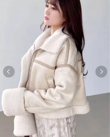 RESEXXY 빅 컬러 페이크 무스탕 블루종 블랙