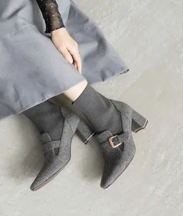 RANDA 퀼팅 버클 니트 도킹 부츠