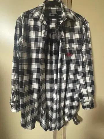 도쿄 리벤저스 체크 무늬 플란넬 셔츠