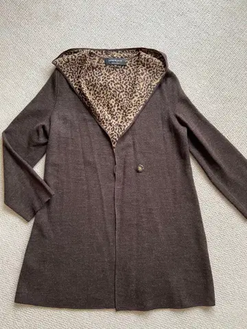 새상품 라핀 애니멀 무늬 코트