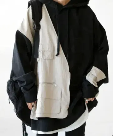 antiqua 안티카 이소재 도킹 비대칭 후드티